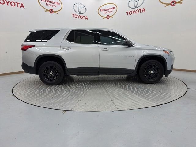 2021 Chevrolet Traverse — rear three-quarter view